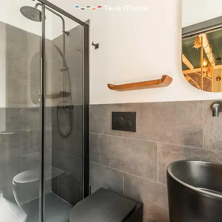 Penzion Jungle, Terre Marine 3*