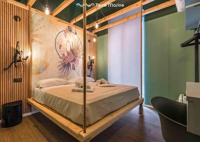Jungle, Terre Marine Gæstehus 3*